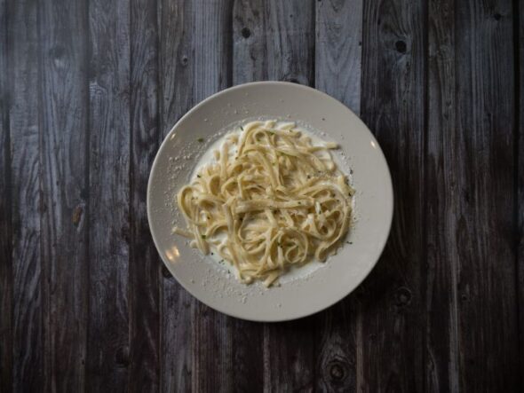 Fettuccine Alfredo